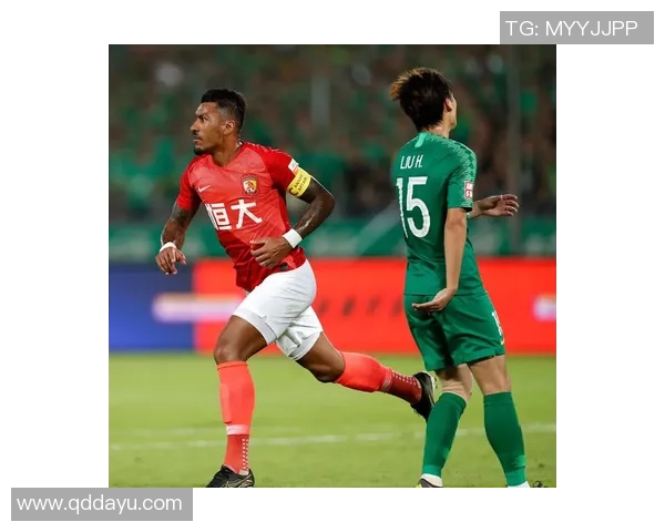 广州恒大与中国国安激战正酣谁能在这场巅峰对决中笑到最后